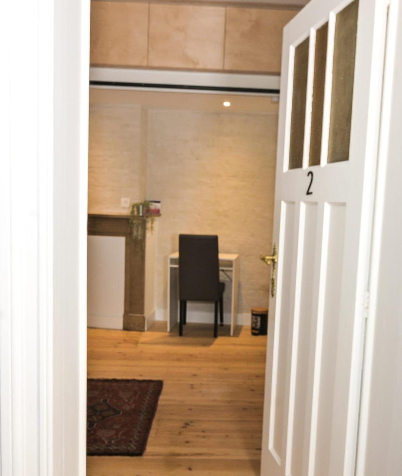 Comfortable Room With Terrace European Parliament Bruxelas Exterior foto